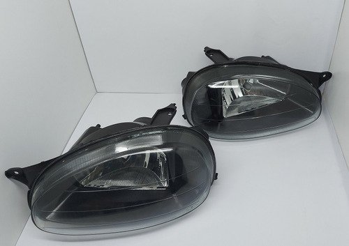 Farol Corsa Classic 94 A 2010 Mascara Negra - Par