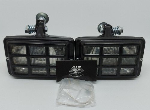 Farol De Milha Retangular Com Manejo E Grade Protetora